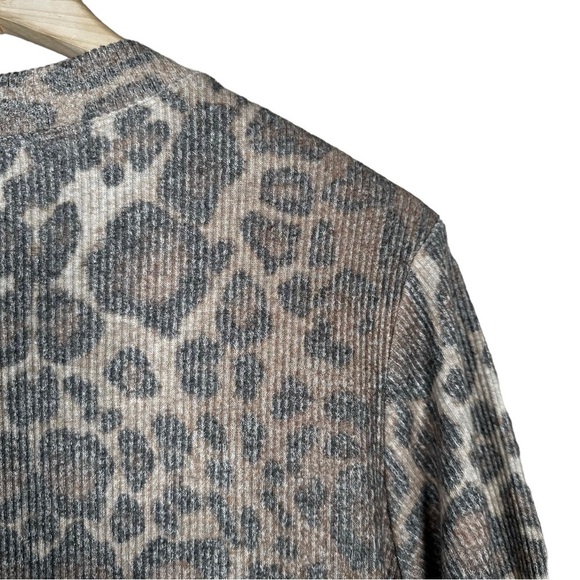 LNA Kurt Ribbed Leopard Print Cardigan Duster - Picture 6 of 10